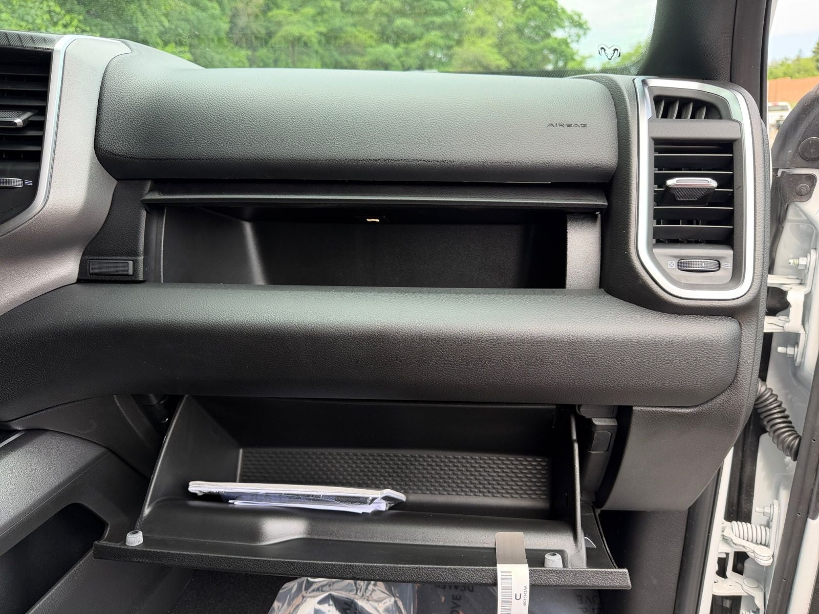 2026 RAM Ram 3500 RAM 3500 BIG HORN CREW CAB 4X4 6'4' BOX