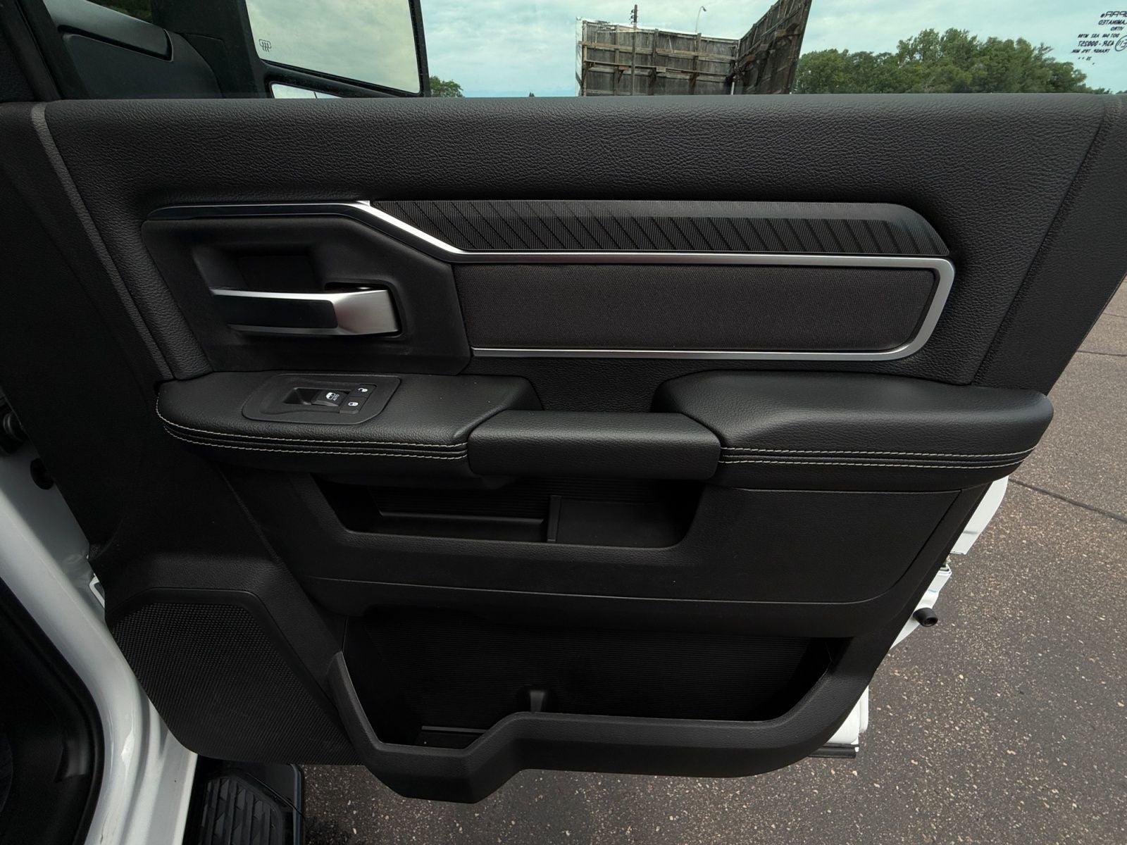 2026 RAM Ram 3500 RAM 3500 BIG HORN CREW CAB 4X4 6'4' BOX