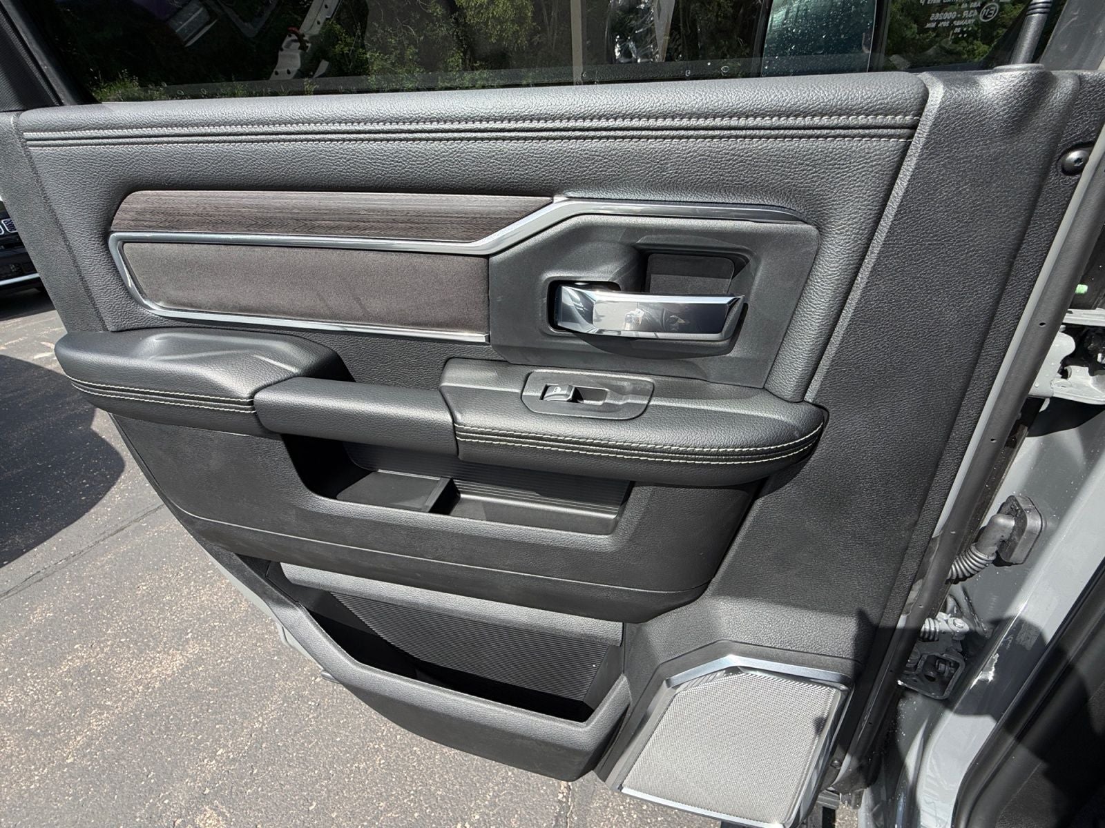 2026 RAM Ram 3500 RAM 3500 LARAMIE CREW CAB 4X4 6'4' BOX