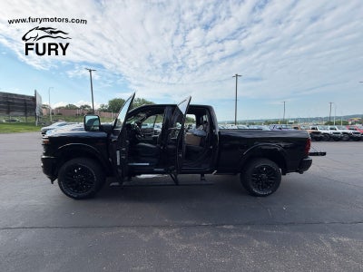 2026 RAM 3500 RAM 3500 LIMITED CREW CAB 4X4 6'4' BOX