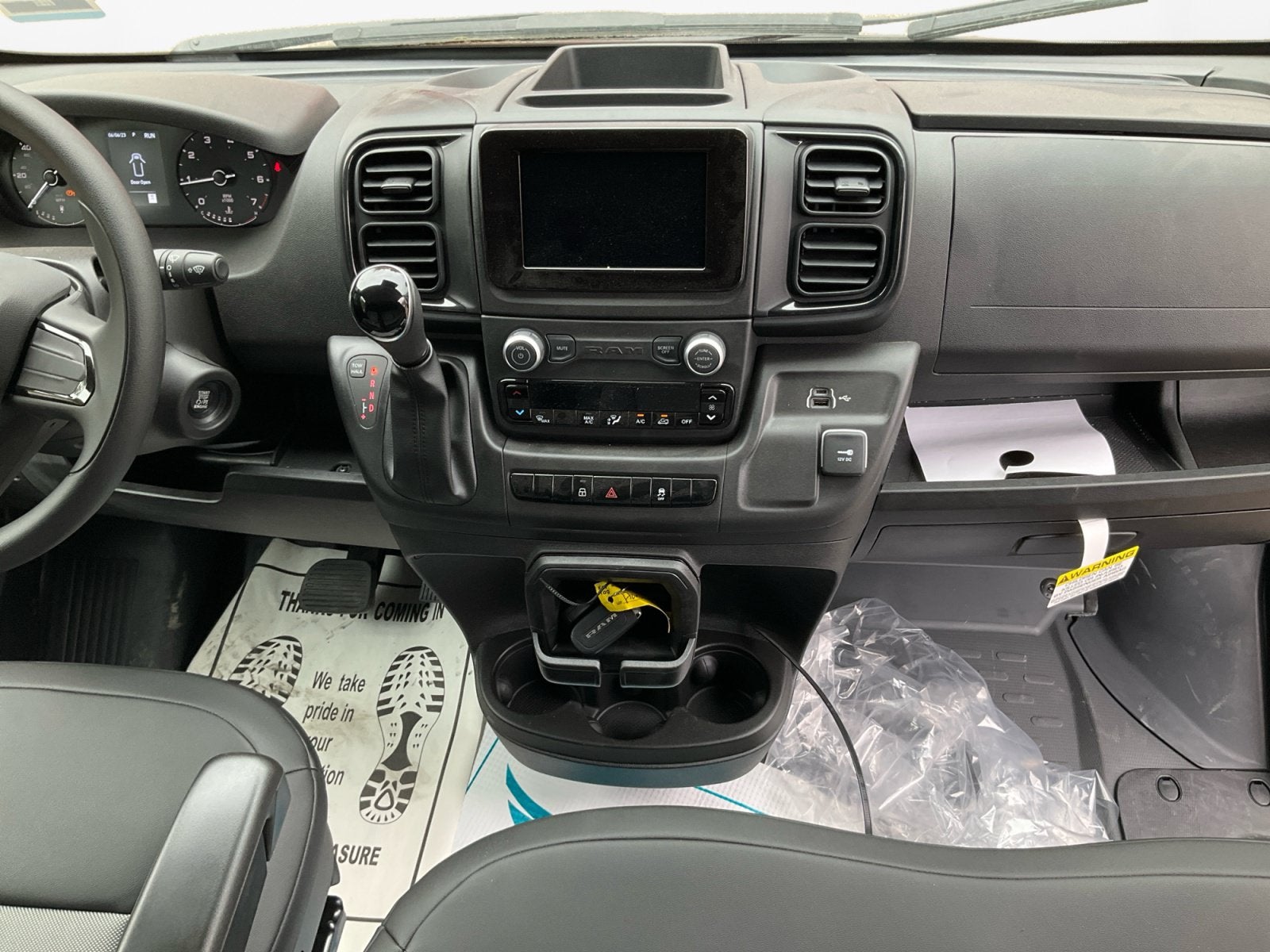 2025 RAM ProMaster 1500 Cargo Van Tradesman Low Roof 118' WB w/Pass Seat