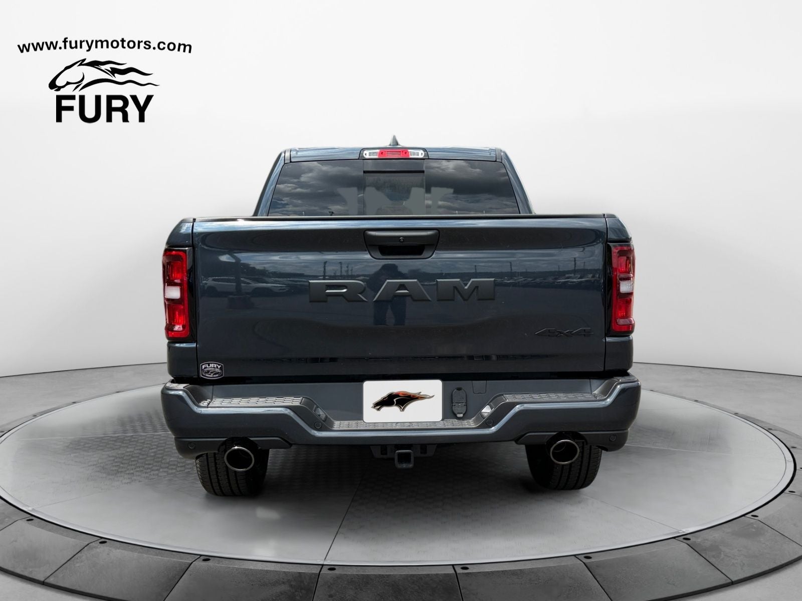 2026 RAM Ram 1500 RAM 1500 EXPRESS CREW CAB 4X4 5'7' BOX
