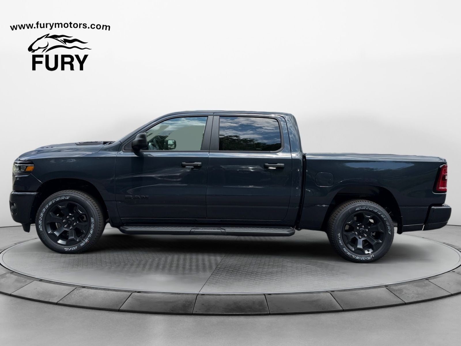 2026 RAM Ram 1500 RAM 1500 EXPRESS CREW CAB 4X4 5'7' BOX