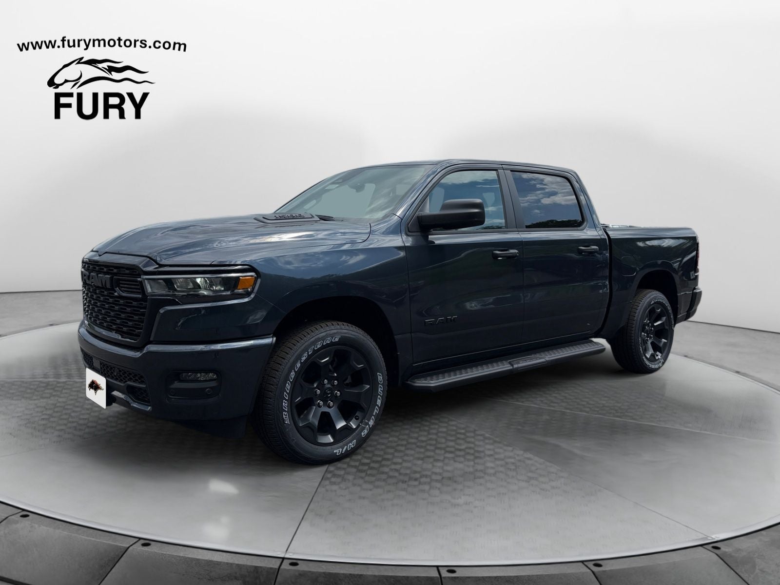 2026 RAM Ram 1500 RAM 1500 EXPRESS CREW CAB 4X4 5'7' BOX