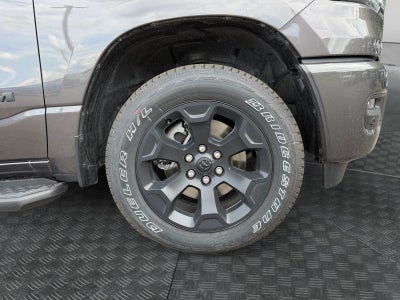 2026 RAM 1500 RAM 1500 EXPRESS CREW CAB 4X4 5'7' BOX