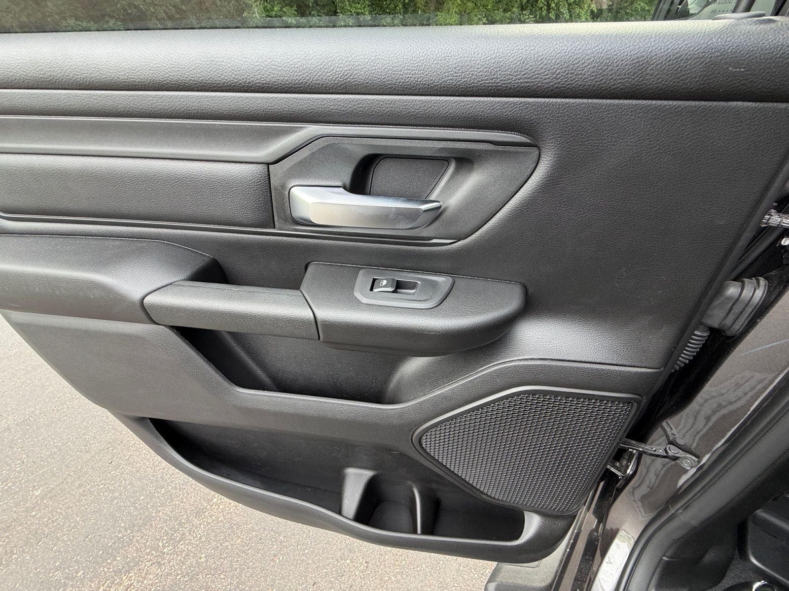 2026 RAM 1500 RAM 1500 EXPRESS CREW CAB 4X4 5'7' BOX