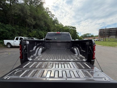 2026 RAM 1500 RAM 1500 EXPRESS CREW CAB 4X4 5'7' BOX