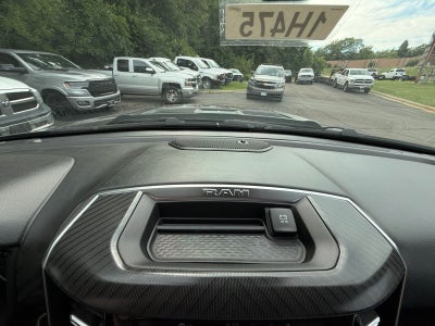 2026 RAM 1500 RAM 1500 EXPRESS CREW CAB 4X4 5'7' BOX