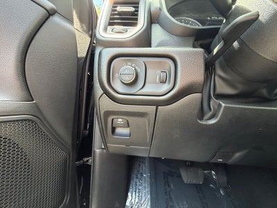 2026 RAM 1500 RAM 1500 EXPRESS CREW CAB 4X4 5'7' BOX
