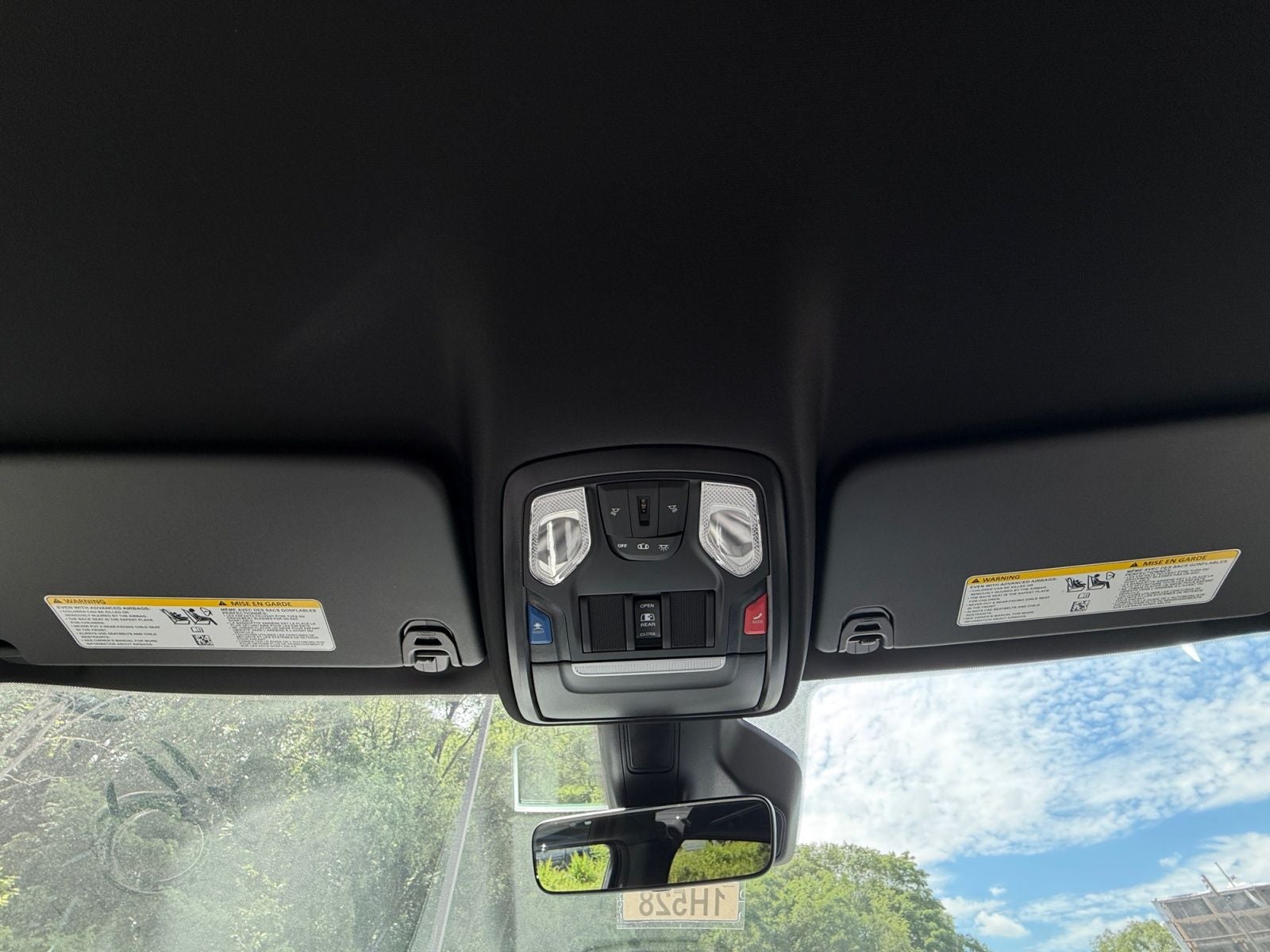 2026 RAM 1500 RAM 1500 EXPRESS CREW CAB 4X4 5'7' BOX