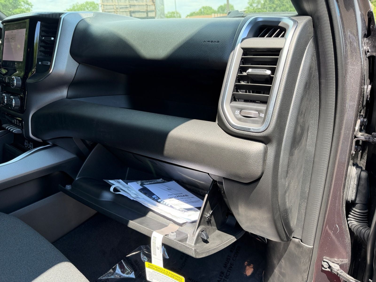 2026 RAM 1500 RAM 1500 EXPRESS CREW CAB 4X4 5'7' BOX