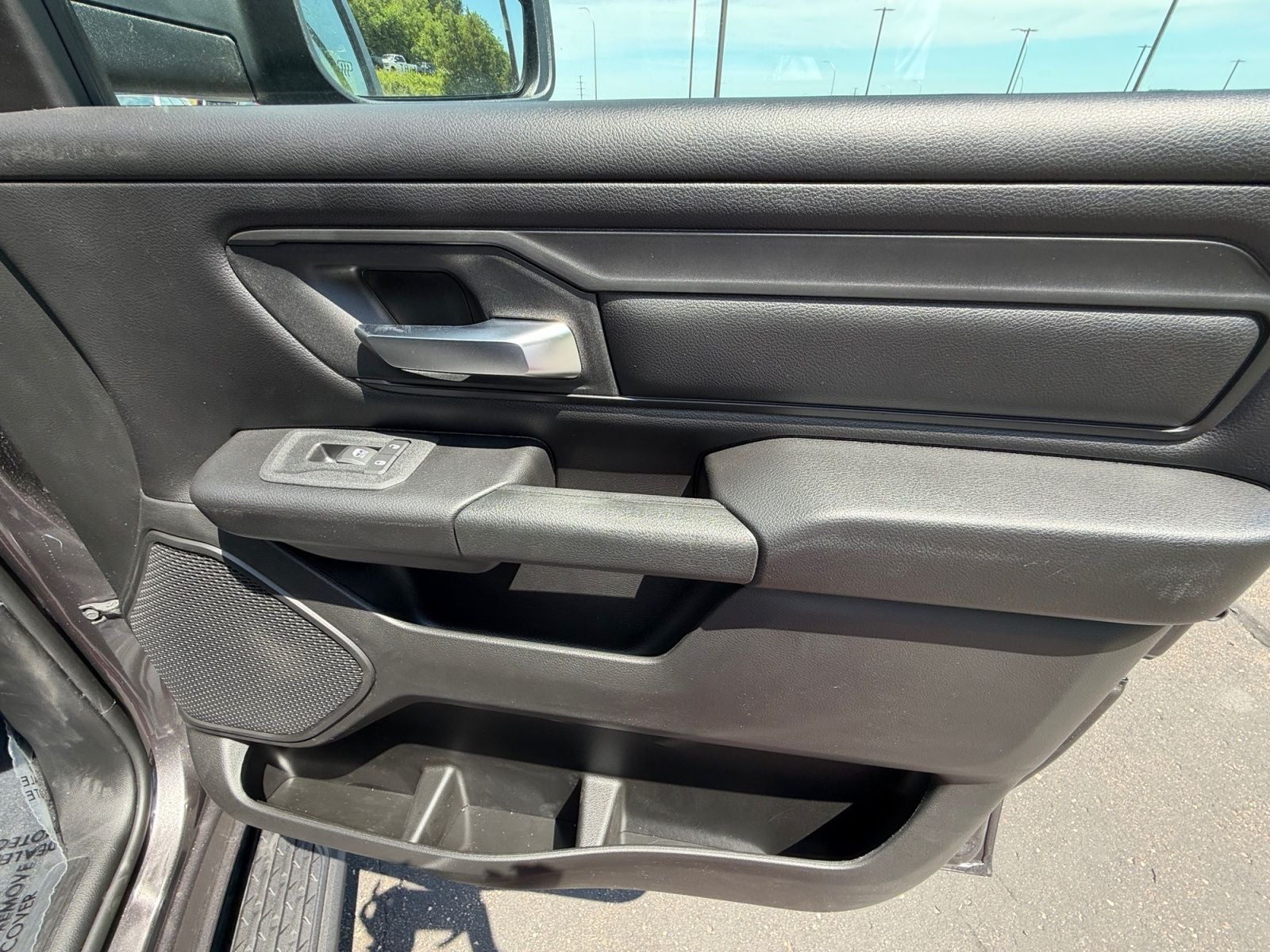 2026 RAM 1500 RAM 1500 EXPRESS CREW CAB 4X4 5'7' BOX