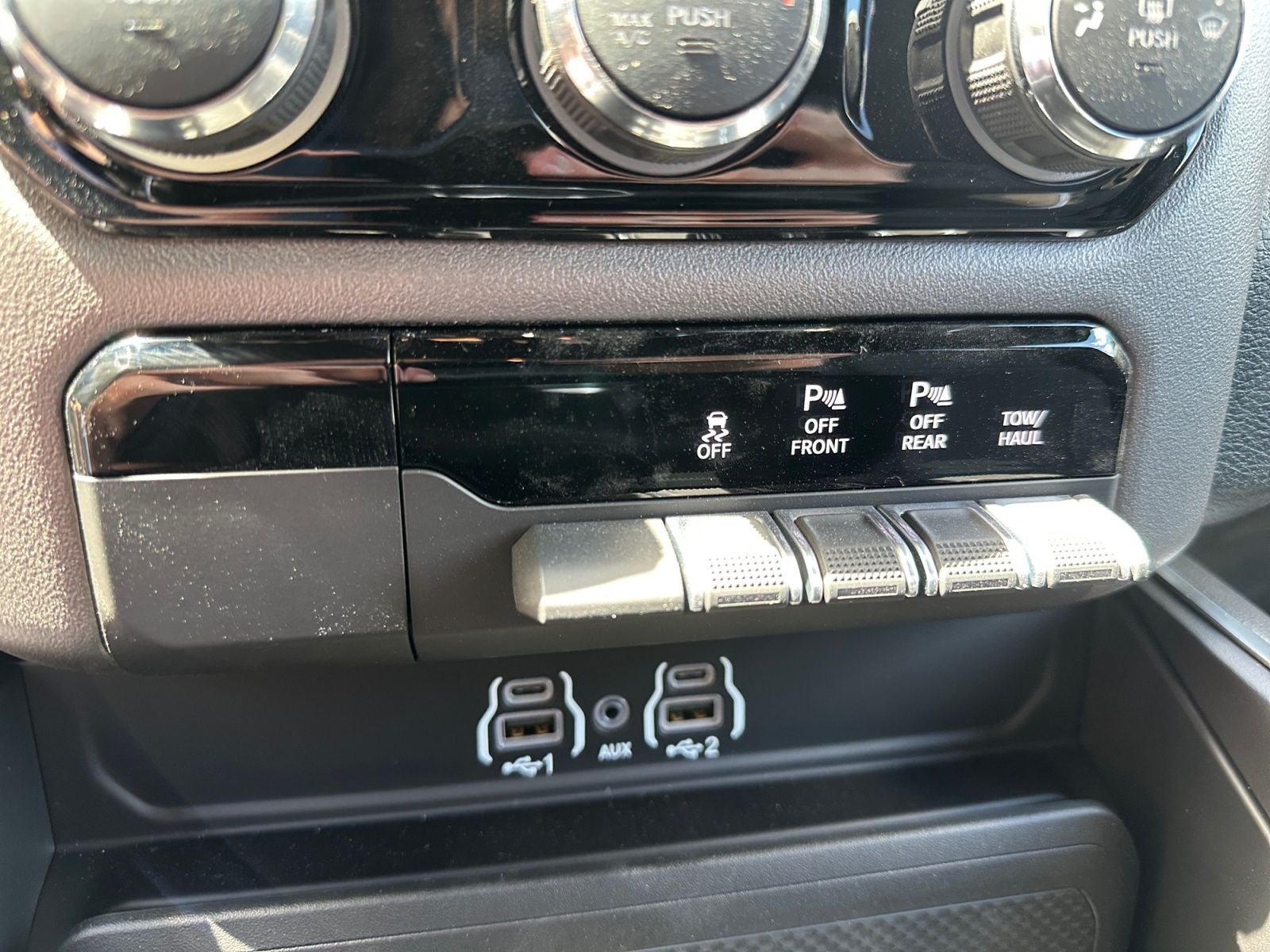 2026 RAM Ram 1500 RAM 1500 EXPRESS CREW CAB 4X4 5'7' BOX