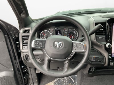 2026 RAM 2500 RAM 2500 BLACK EXPRESS CREW CAB 4X4 6'4' BOX