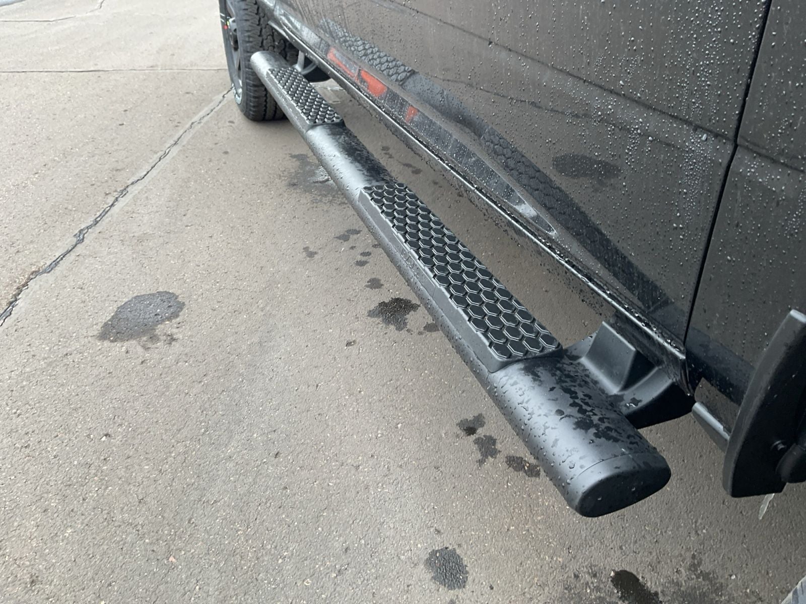 2026 RAM 2500 RAM 2500 BLACK EXPRESS CREW CAB 4X4 6'4' BOX