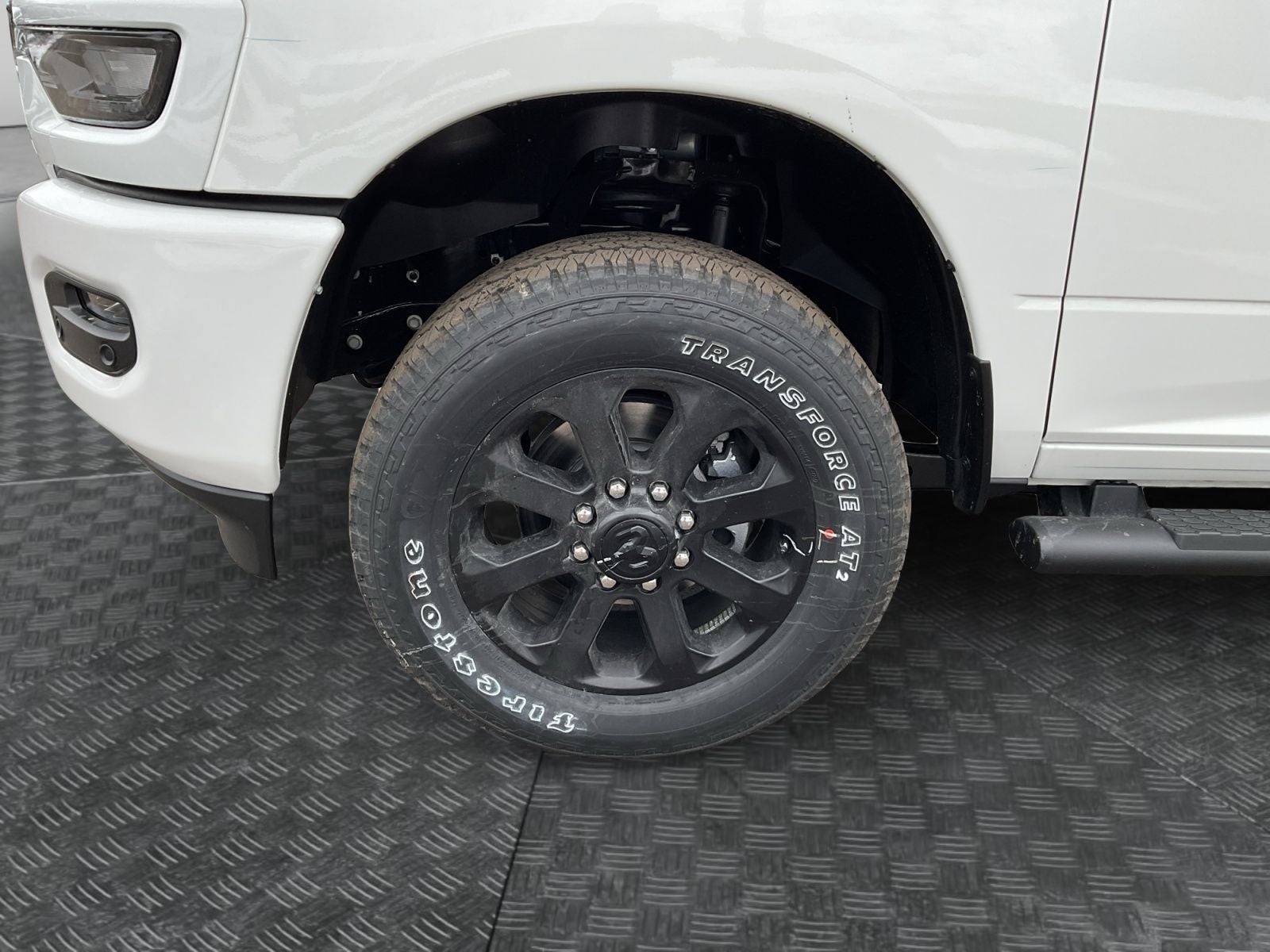 2026 RAM 2500 RAM 2500 BLACK EXPRESS CREW CAB 4X4 6'4' BOX
