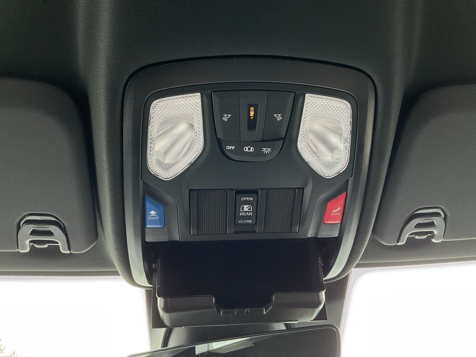 2026 RAM 2500 RAM 2500 BLACK EXPRESS CREW CAB 4X4 6'4' BOX