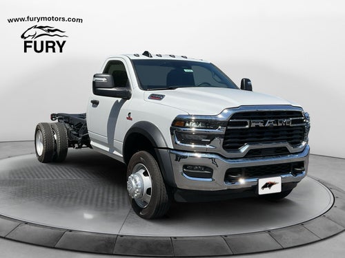 2026 RAM 5500 Chassis RAM 5500 TRADESMAN CHASSIS REGULAR CAB 4X4 84' CA