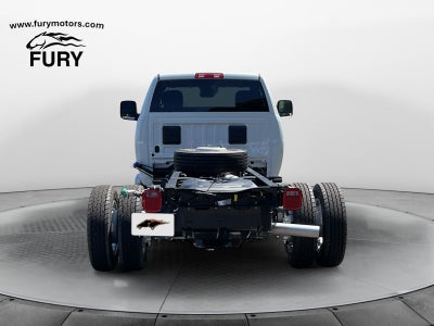 2026 RAM 5500 Chassis RAM 5500 TRADESMAN CHASSIS REGULAR CAB 4X4 84' CA