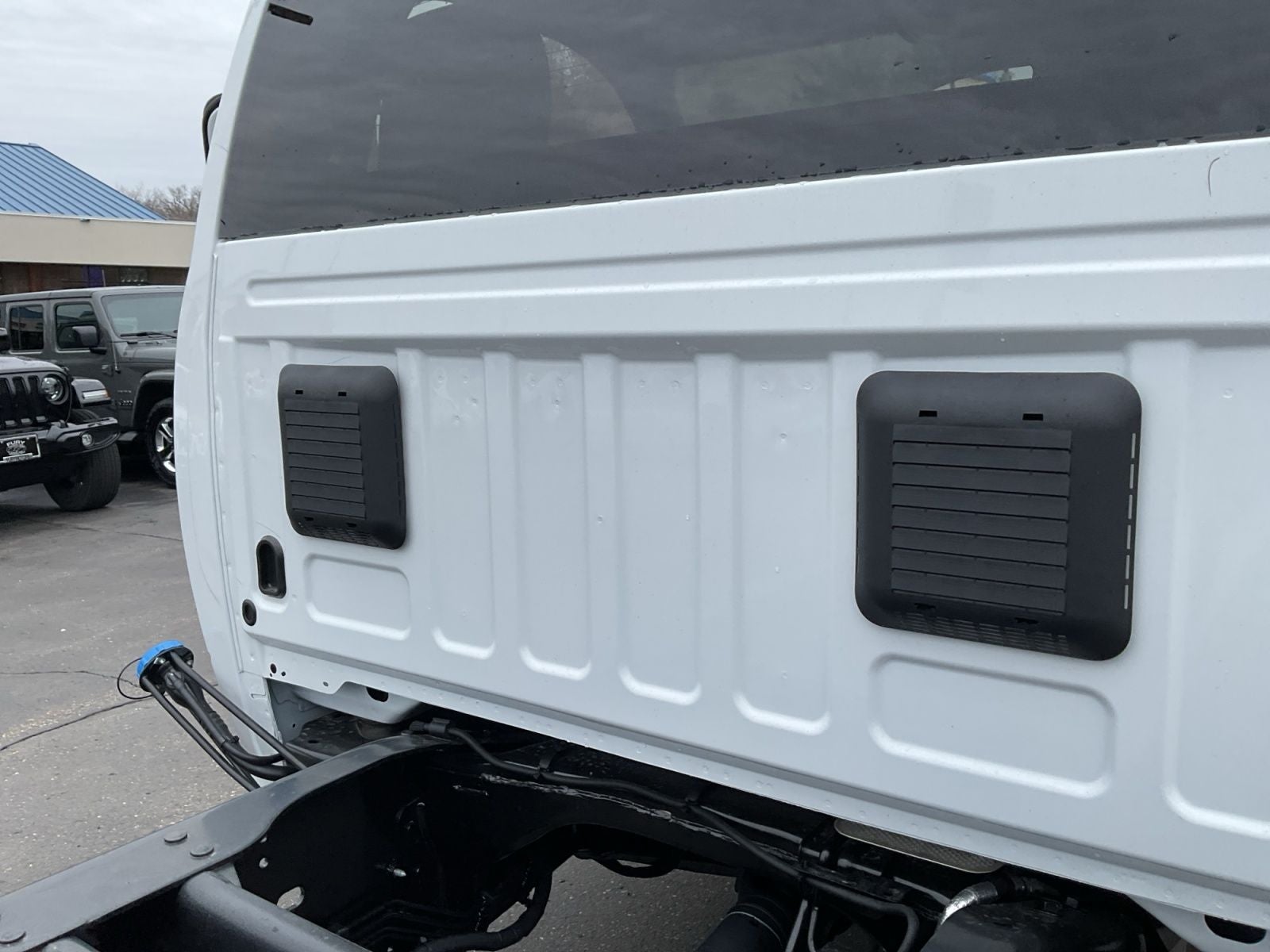 2026 RAM Ram 5500 Chassis Cab RAM 5500 TRADESMAN CHASSIS REGULAR CAB 4X4 84' CA