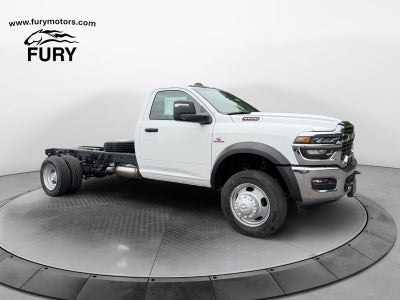 2026 RAM 5500 Chassis RAM 5500 TRADESMAN CHASSIS REGULAR CAB 4X4 84' CA