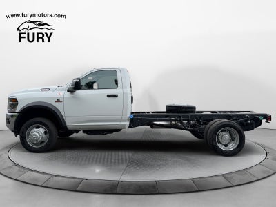 2026 RAM 5500 Chassis RAM 5500 TRADESMAN CHASSIS REGULAR CAB 4X4 84' CA