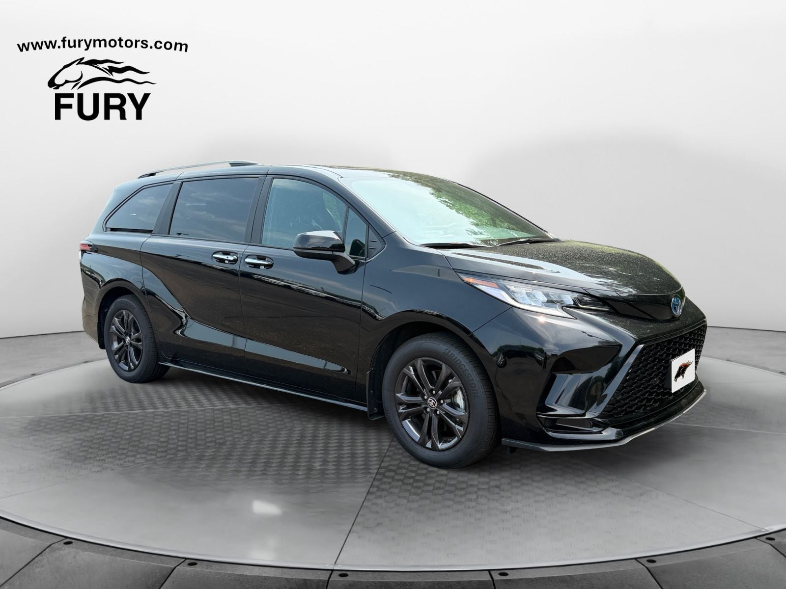 2025 Toyota Sienna Base