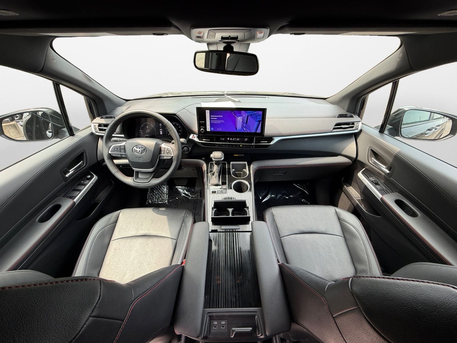 2025 Toyota Sienna Base