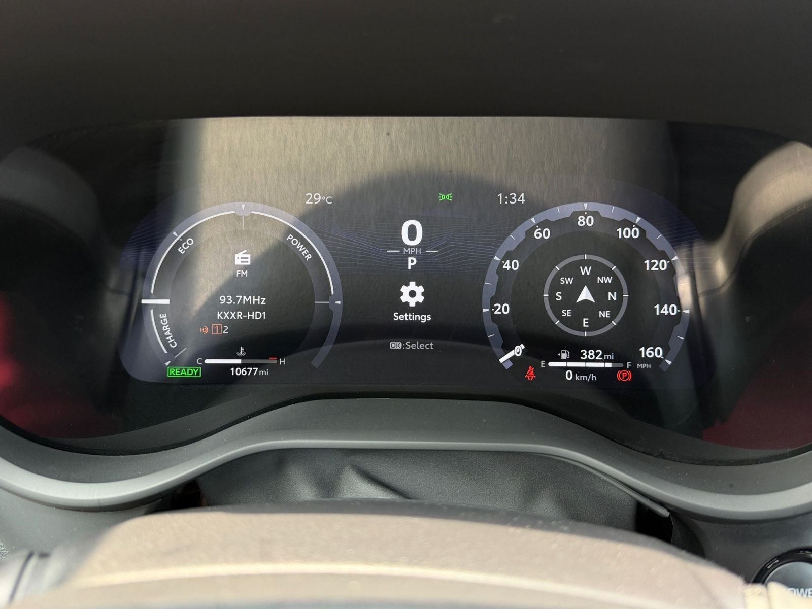 2025 Toyota Sienna Base