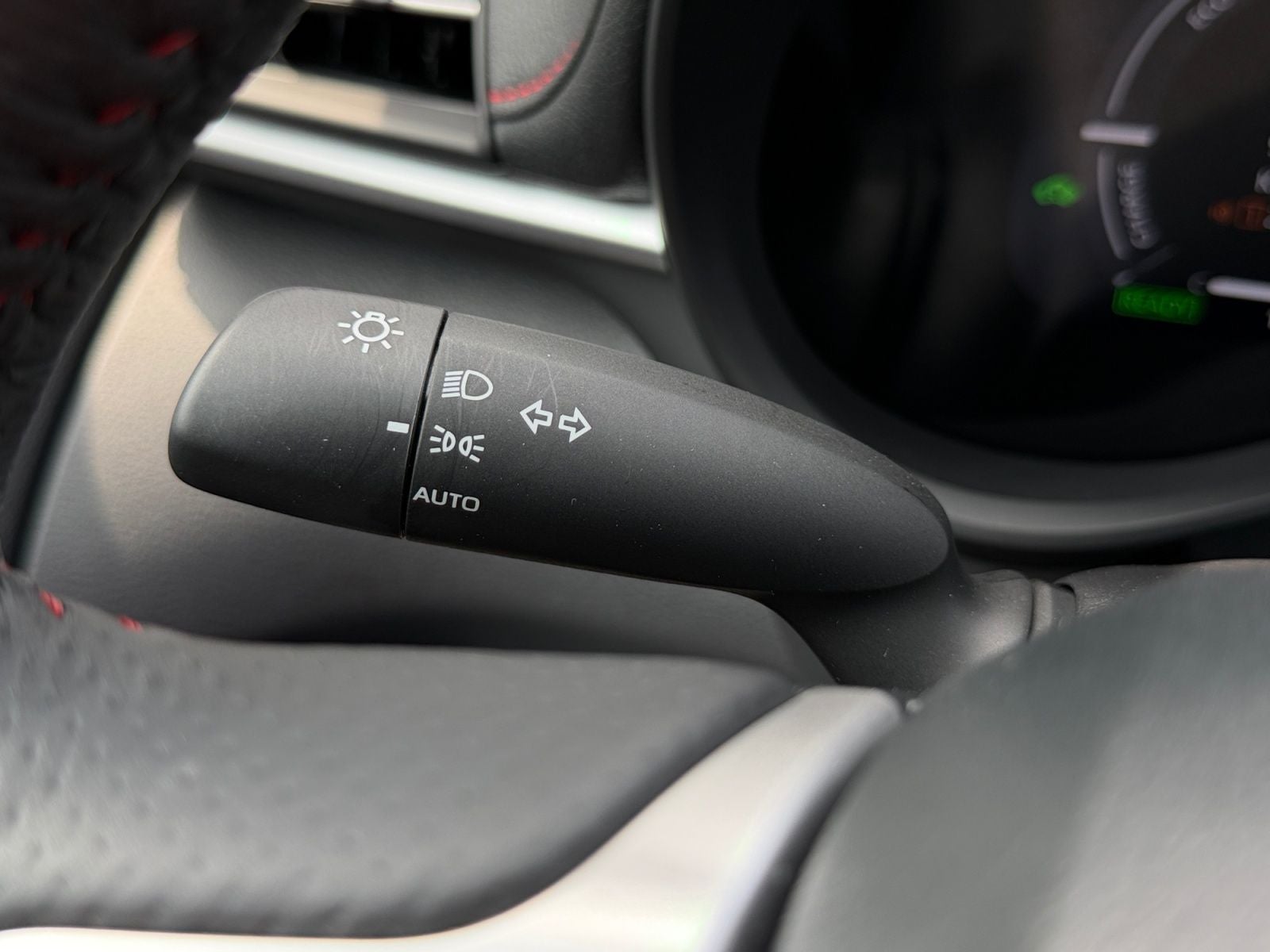 2025 Toyota Sienna Base