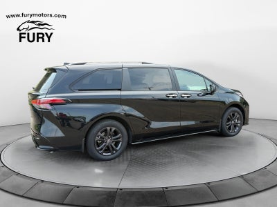 2025 Toyota Sienna Base