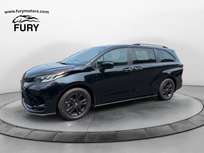 2025 Toyota Sienna Base