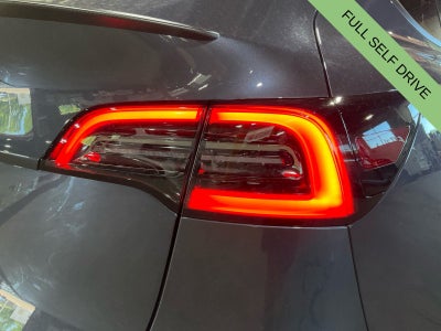 2023 Tesla Model Y Performance Dual Motor All-Wheel Drive