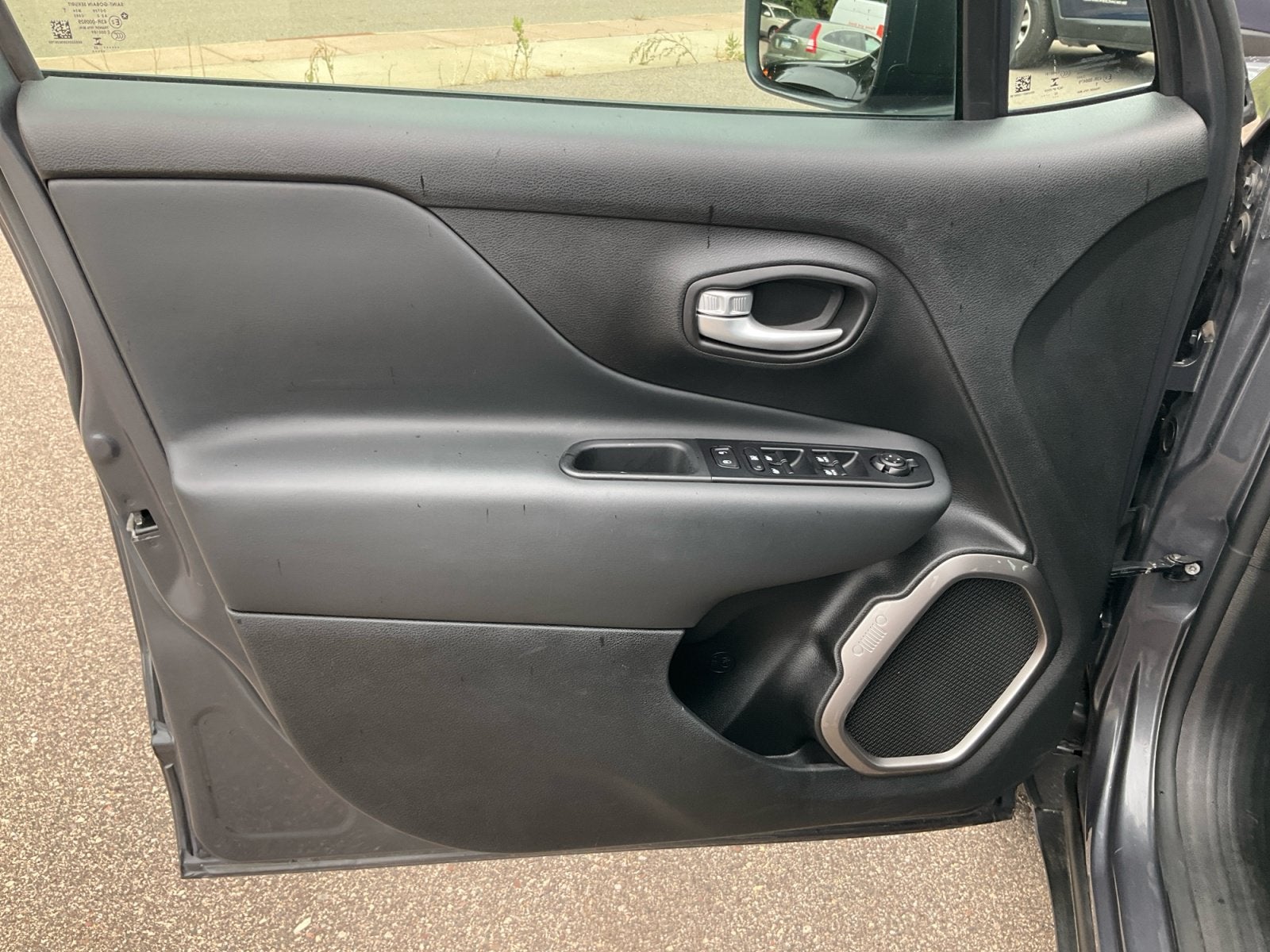 2023 Jeep Renegade Latitude 4x4
