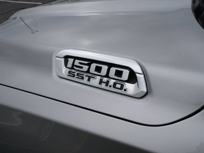 2025 RAM 1500 Limited Longhorn Crew Cab 4x4 5'7" Box