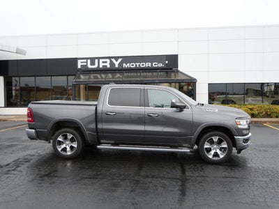 2019 RAM 1500 Laramie Crew Cab 4x4 5'7" Box