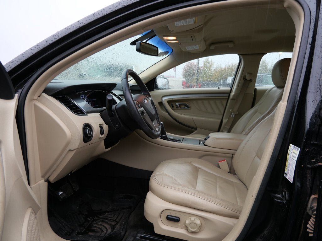 2015 Ford Taurus SEL