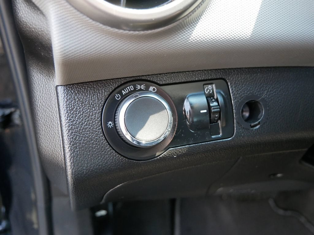 2013 Chevrolet Sonic LT