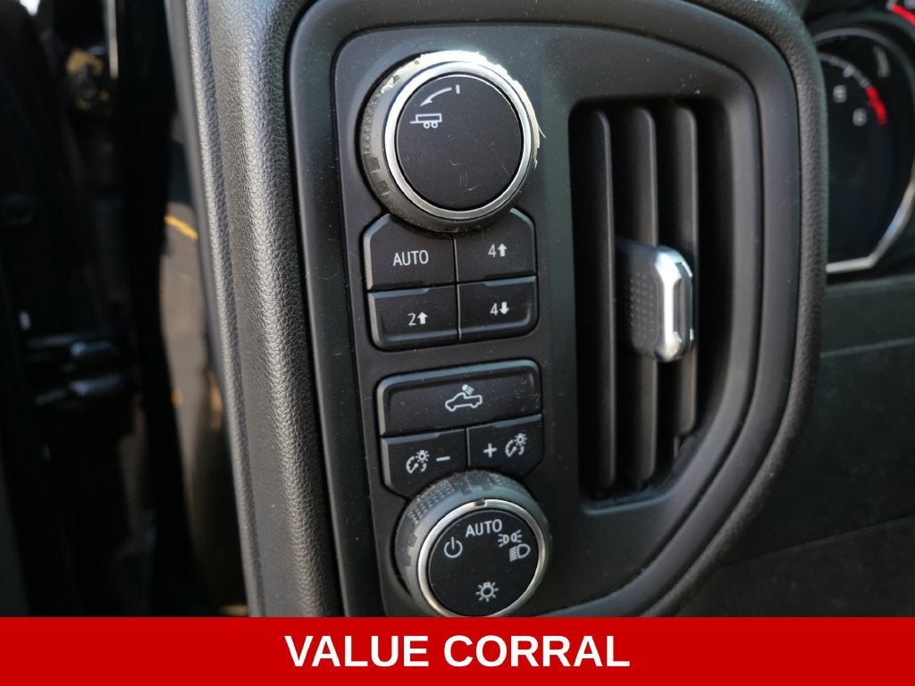 2022 Chevrolet Silverado 1500 LTD Custom Trail Boss