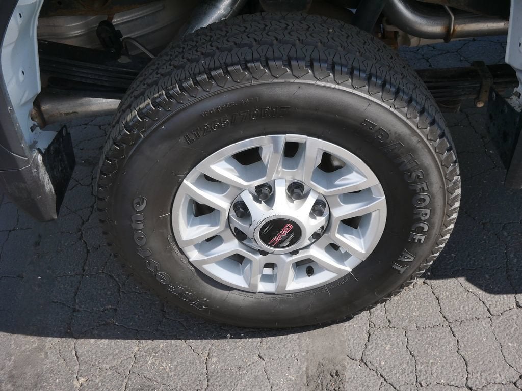 2024 GMC Sierra 2500 HD Pro