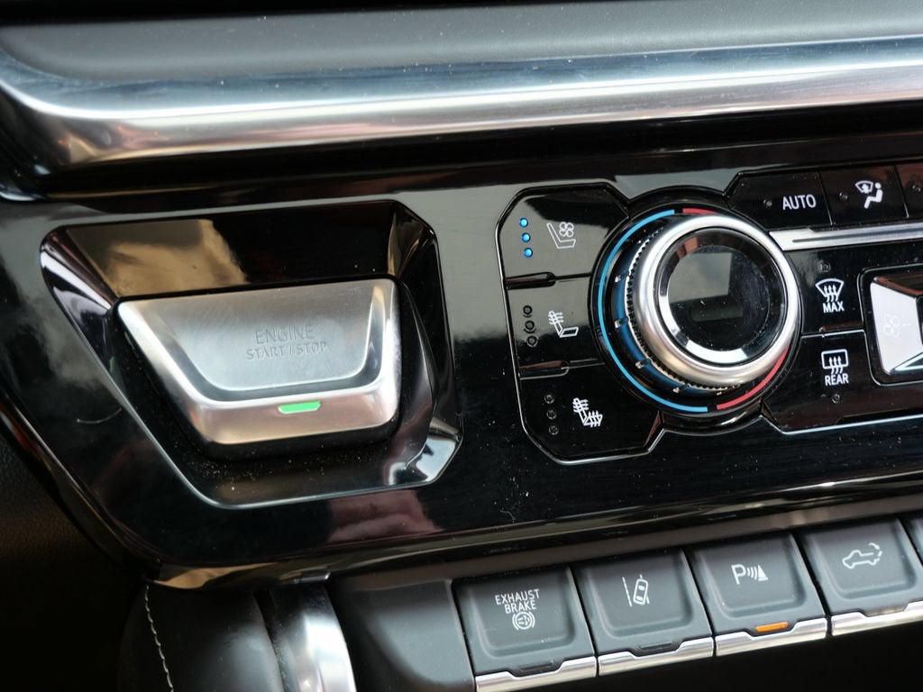 2024 GMC Sierra 3500 HD Denali Ultimate