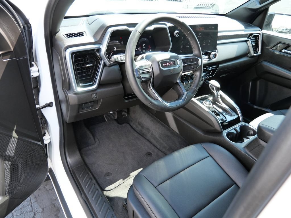 2024 GMC Canyon Elevation