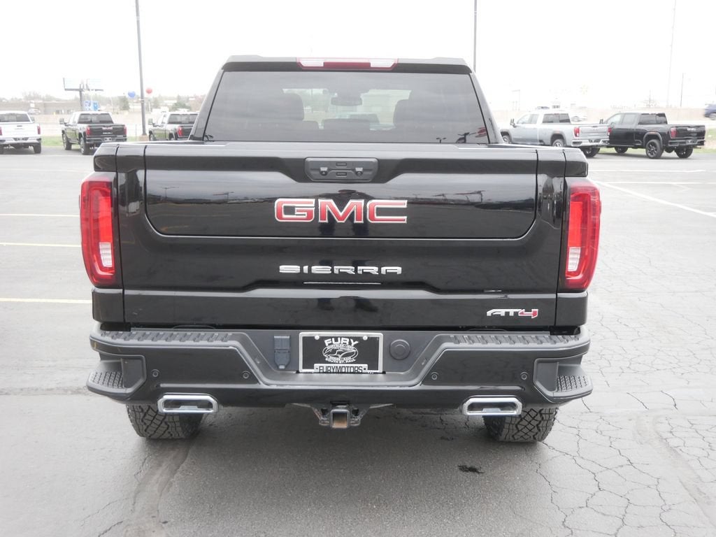 2024 GMC Sierra 1500 AT4