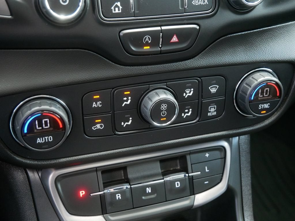 2022 GMC Terrain AT4