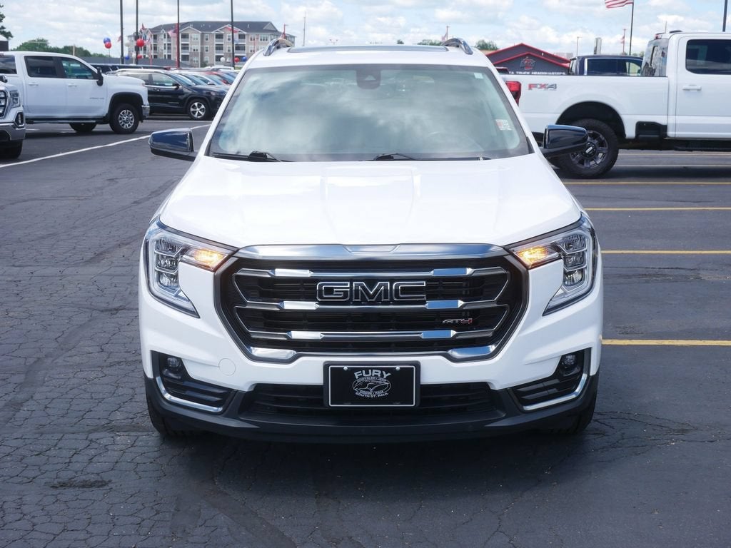 2022 GMC Terrain AT4